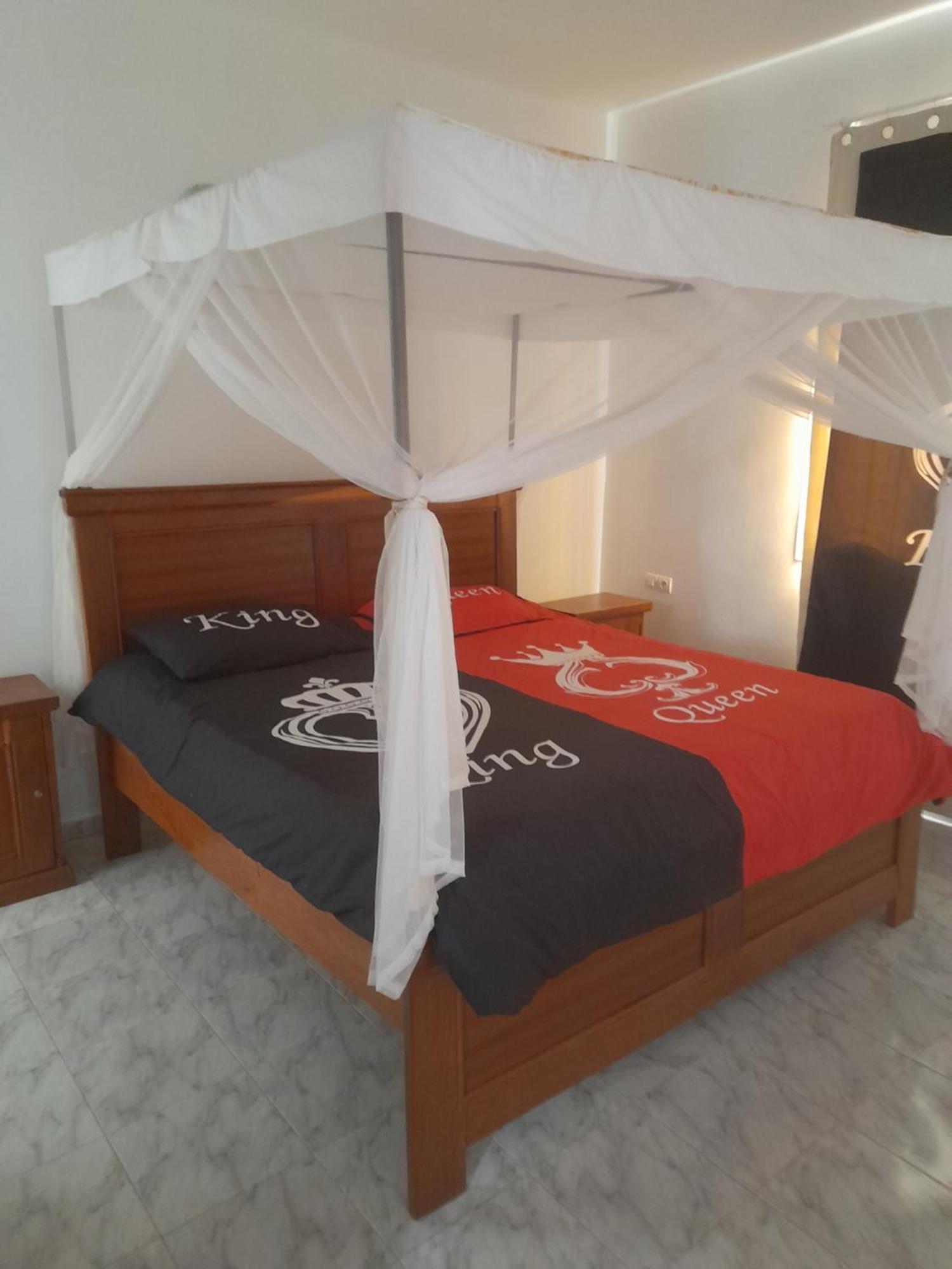 Maison D Hote La Dore Du Senegal Bas-De - Villa Somone Kültér fotó